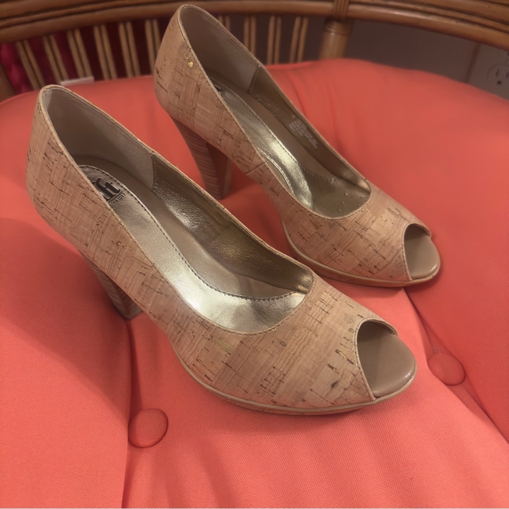Sofft cork heels size 7